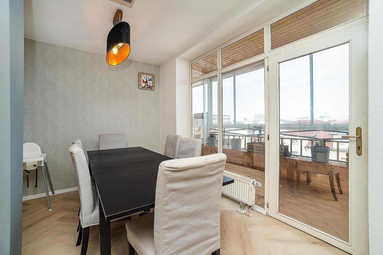 Big 4-Bedroom Flat, Terrace With Great Vitkov View Prague Extérieur photo